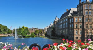 In ruil voor ruim 5 jaar een bouwput krijgt Den Haag een heuse slotgracht