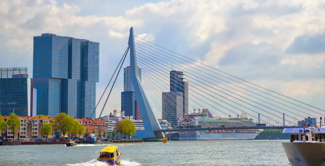 Rotterdam wil vastgoedbeleggers weren door invoering van opkoopbescherming voor woningen