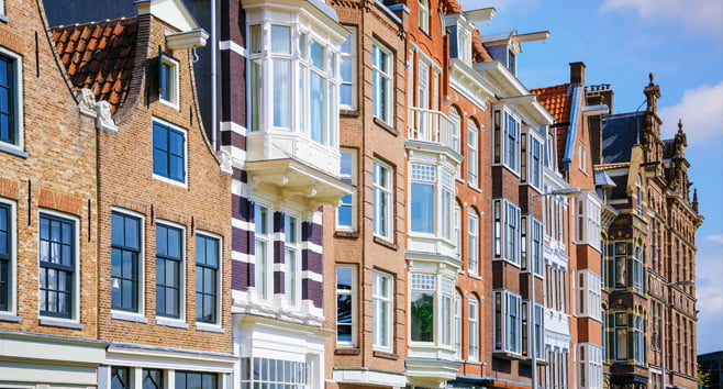 Amsterdam goedkopere woningen voor starters in plaats van beleggers