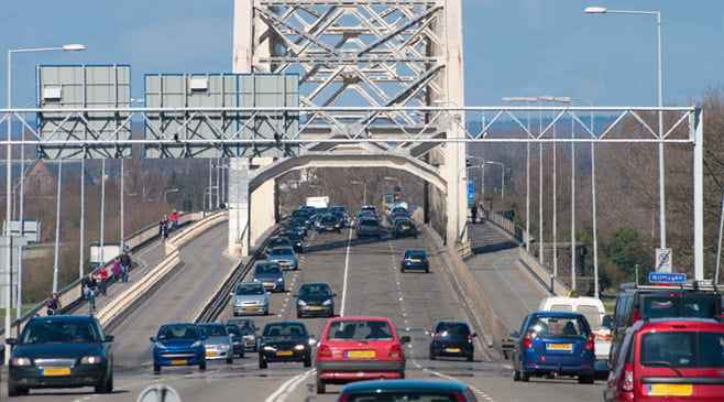 Opinieschrijver pleit voor voordelen niet-autobezitter