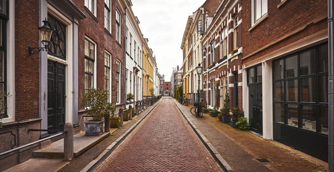 Het boek 'Uitgewoond' geeft een duidelijke maar pijnlijke analyses van de wooncrisis in Nederland
