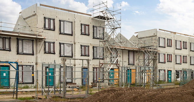 Nederlandse bouwbedrijven halen meer bouwopdrachten in eigen land binnen