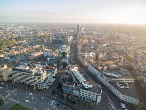 stadsverdichting met nieuwe woningen in bestaande stad